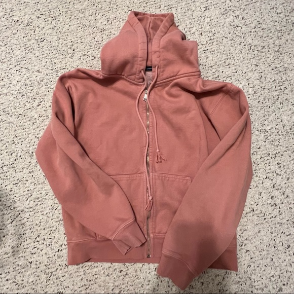 Brandy Melville Jackets & Blazers - RARE Brandy Melville Christy Zip Up Hoodie